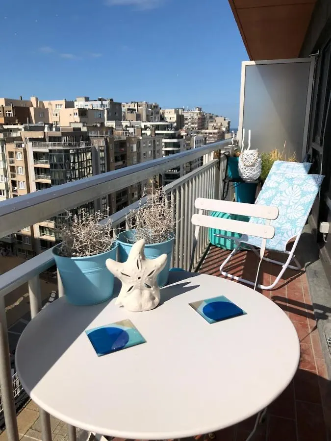 Ma Mere Beach Condo Oostende 0*, Ostend